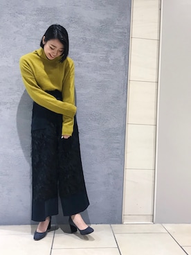 「カシミヤ」｜「アイテム（トップス）」を使った、AYAKA_OBARAさん（レディース・165cm）の秋コーディネート