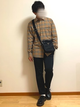 「BLACK LABEL CRESTBRIDGE」｜「アイテム（パンツ）」を使った、くさきゆうせさん（メンズ・168cm）の秋コーディネート