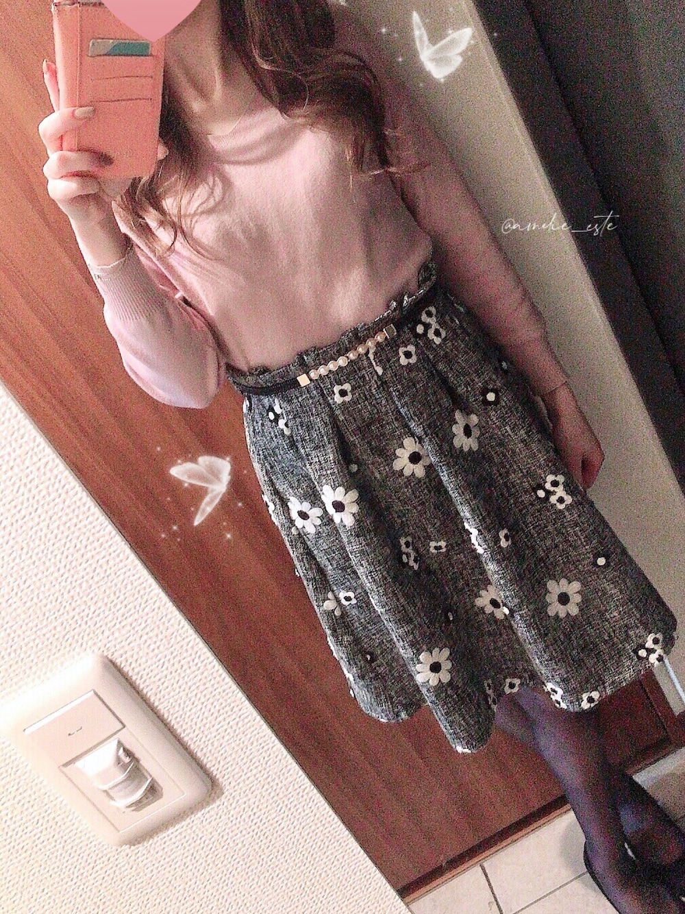 「fifth、DOSCH」｜「Doschのアイテム（スカート、グレー系）」を使った、𝒜𝓃𝒶さん（レディース・167cm）の冬コーディネートの1枚目の写真