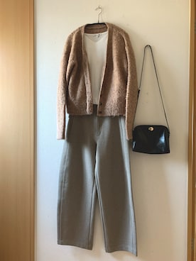 「coca（coca）（コカ）のふんわり起毛ニットカーディガン（カーディガン/ボレロ）」を使った、teey+さん（レディース・155cm）の冬コーディネート