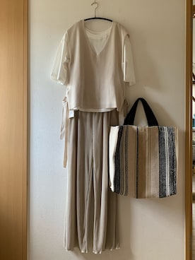 「Tシャツ 白」｜teey+さん（レディース・155cm）の秋コーディネート