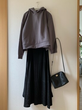 「SENSE OF PLACE by URBAN RESEARCH（センスオブプレイスバイアーバンリサーチ）のヴィンテージライクミニショルダーバッグ（ショルダーバッグ）」を使った、teey+さん（レディース・155cm）の秋コーディネート