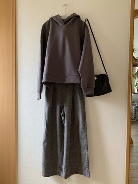 「SENSE OF PLACE by URBAN RESEARCH（センスオブプレイスバイアーバンリサーチ）のヴィンテージライクミニショルダーバッグ（ショルダーバッグ）」を使った、teey+さん（レディース・155cm）の秋コーディネート
