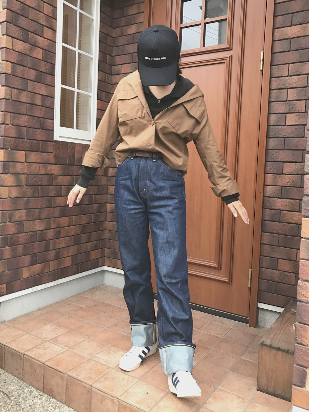 「三代目JSB、METROPOLIZ、UNKNOWNMETROPOLIZ、楽しかった、levis701」｜「LEVI'S VINTAGE CLOTHINGのストレートデニム 1950s 701 WOMEN（デニムパンツ、ブルー系）」を使った、chinaさん（レディース・165cm）の秋コーディネートの1枚目の写真