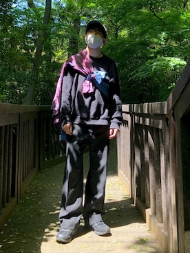 「Graphpaper（グラフペーパー）のアイテム（スウェット）」を使った、ramuperryさん（メンズ・170cm）の春コーディネート