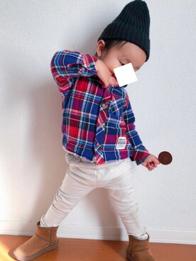 「Moujonjon（ムージョンジョン）のアイテム（シャツ/ブラウス）」を使った、Kaaaさん（キッズ・100cm）の冬コーディネート