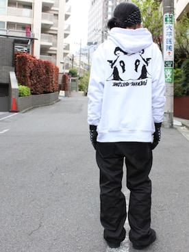 「Emerica（エメリカ）のアイテム（財布/小物）」を使った、Yuya Nagaiさん（メンズ・170cm）の春コーディネート
