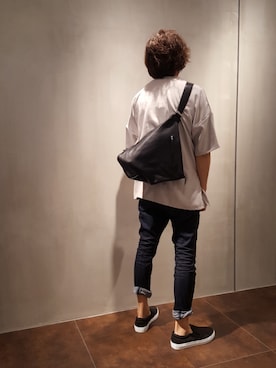 「TORNADO MART（トルネードマート）のアイテム（バッグ）」を使った、zakiさん（メンズ・174cm）の夏コーディネート