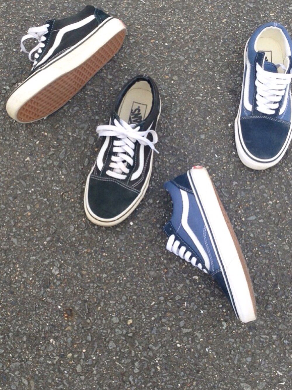 「VANS、oldskool、black、and、blue、Bestfriend、new、shoes」｜「VANSのVANS ヴァンズ VN-0D3HY28 OLD SKOOL BLACK（スニーカー、ブラック系）」を使った、yuika®︎さん（レディース・158cm）の夏コーディネートの1枚目の写真