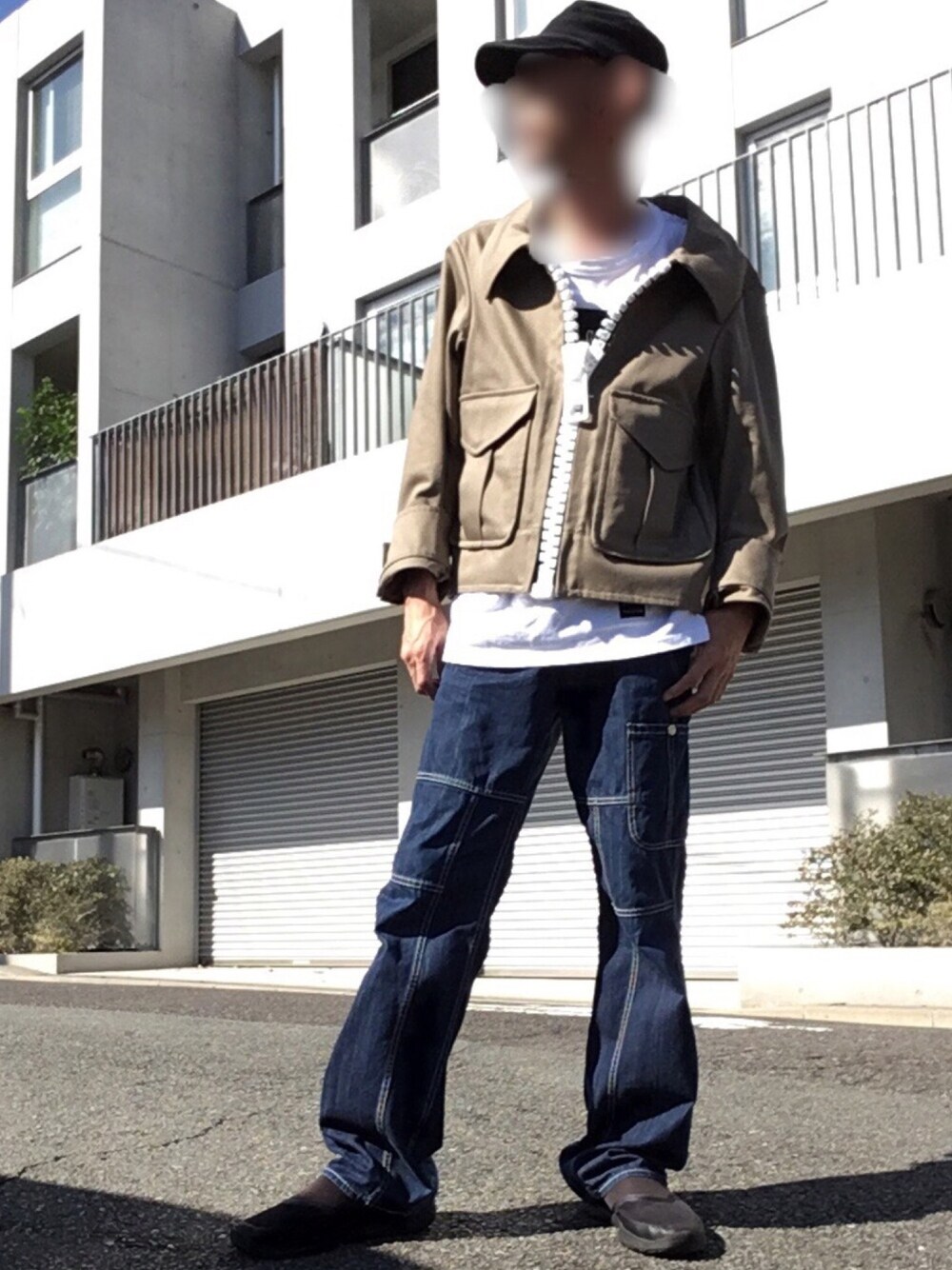 「ミハラヤスヒロ(MIHARAYASUHIRO)」｜「MIHARAYASUHIROのアイテム（ブルゾン、ベージュ系）」を使った、motorizerさん（メンズ・173cm）の秋コーディネートの1枚目の写真