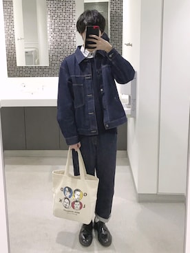 「UNIQLO（ユニクロ）のハイライズワイドストレートジーンズ（デニムパンツ）」を使った、ao-iroさん（メンズ・180cm）の春コーディネート