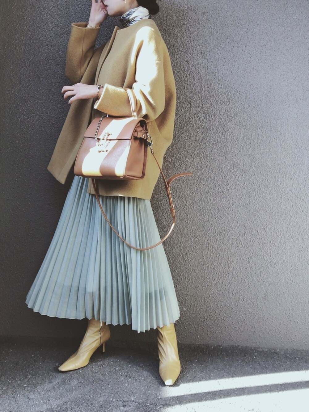 Whim Gazette（ウィムガゼット）の「ビーバーノーカラーコート（ノー