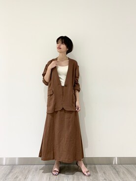 「アパートバイローリーズ」｜「アイテム（ノーカラージャケット）」を使った、ａｉｋａさん（レディース・168cm）の春コーディネート