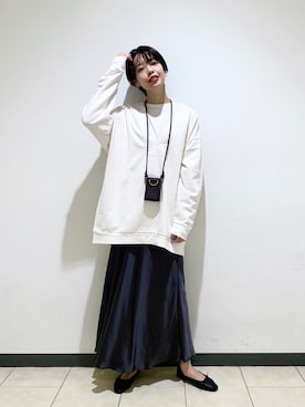 「アパートバイローリーズ」｜「アイテム（スウェット）」を使った、ａｉｋａさん（レディース・168cm）の秋コーディネート