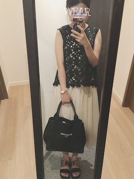 いリなさんのコーディネート