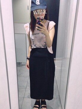 いリなさんのコーディネート