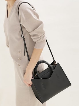 「HASHIBAMI（ハシバミ）のアイテム（バッグ）」を使った、nano・universe lady's STAFFさん（レディース・166cm）の冬コーディネート