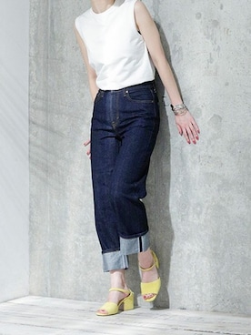 「SOMETHING（サムシング）の【WEB限定】SOMETHING/BASIC PIPED STRAIGHT（デニムパンツ）」を使った、nano・universe lady's STAFFさん（レディース・166cm）の冬コーディネート