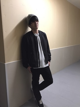 「Confirm（コンファーム）のアイテム（MA-1）」を使った、コンファーム・イルズ 橿原さん（メンズ・170cm）の秋コーディネート