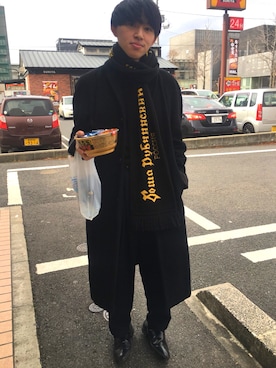 「TRANS CONTINENTS（トランスコンチネンツ）のアイテム（チェスターコート）」を使った、reeさん（メンズ・166cm）の冬コーディネート
