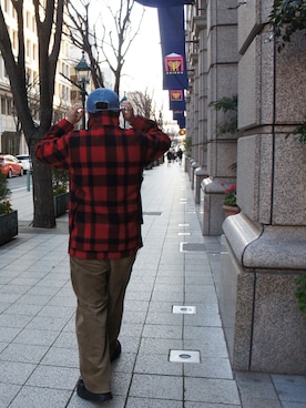 「アイテム（カバーオール、レッド系）」を使った、Ricky さん（メンズ・173cm）の冬コーディネート