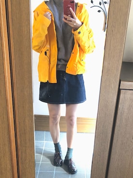 「GU（ジーユー）のアイテム（デニムスカート、ブルー系）」を使った、ほなさん（レディース）の春コーディネート