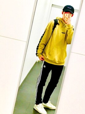 「トイレから失礼しやす」｜「アイテム（帽子）」を使った、ちーさん（メンズ・182cm）の春コーディネート