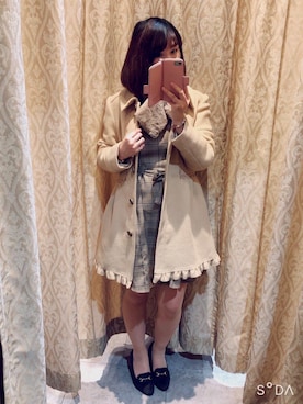 「アイテム（パンプス、グレー系）」を使った、cacoさん（レディース・160cm）の冬コーディネート