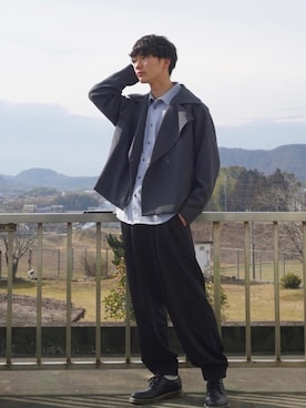 「tk.TAKEO KIKUCHI（ティーケータケオキクチ）のアイテム（トレンチコート）」を使った、uchiさん（メンズ・177cm）の春コーディネート