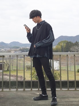 「Adoon plain（アドーンプレーン）のアイテム（ベスト）」を使った、uchiさん（メンズ・177cm）の春コーディネート