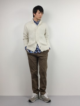 「ニットカーディガン」｜中嶋時男さん（メンズ・183cm・20代）の冬コーディネート