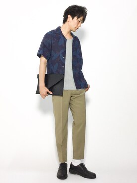 「SHIPS JET BLUE（シップスジェットブルー）のアイテム（シャツ/ブラウス）」を使った、中嶋時男さん（メンズ・183cm）の夏コーディネート