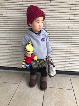 「Moujonjon（ムージョンジョン）のアイテム（ワンピース）」を使った、kotochiさん（キッズ・80cm）の冬コーディネート