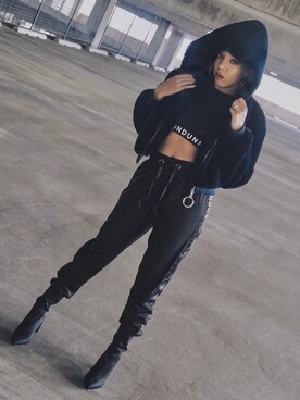 「Missguidedのアイテム（その他アウター）」を使った、Danielle Harrisさん（レディース・170cm）の春コーディネート