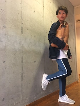 「OSHKOSH（オシュコシュ）のアイテム（デニムジャケット）」を使った、ちゃんかわさん（メンズ・173cm）の夏コーディネート