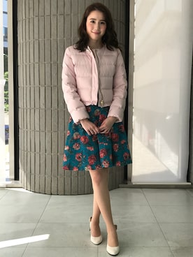 「アイテム（ダウンジャケット/コート、ピンク系）」を使った、ismさん（レディース・170cm）の夏コーディネート