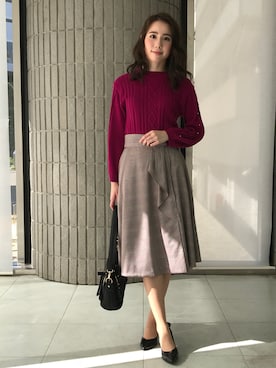 「アイテム（レッド系）」を使った、ismさん（レディース・170cm）の秋コーディネート