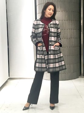 「おでかけ」｜「アイテム（ステンカラーコート）」を使った、ismさん（レディース・170cm）の秋コーディネート