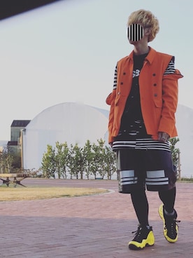 「off white」｜「アイテム（ブルゾン）」を使った、京丸さん（メンズ・170cm）の冬コーディネート