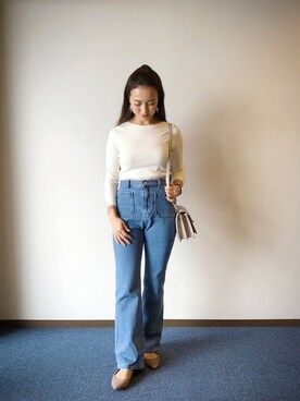 「アイテム（パンプス、グレー系）」を使った、me11coさん（レディース・164cm）の春コーディネート