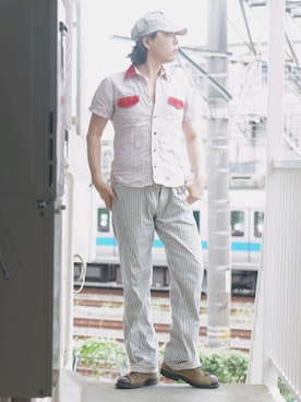 「45R（フォーティファイブアール）のアイテム（デニムパンツ）」を使った、s uchidaさん（メンズ・173cm）の秋コーディネート