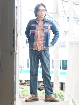 「FREEWHEELERS（フリーホイーラーズ）のアイテム（デニムパンツ）」を使った、s uchidaさん（メンズ・173cm）の秋コーディネート