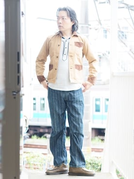 「FREEWHEELERS（フリーホイーラーズ）のアイテム（デニムパンツ）」を使った、s uchidaさん（メンズ・173cm）の秋コーディネート