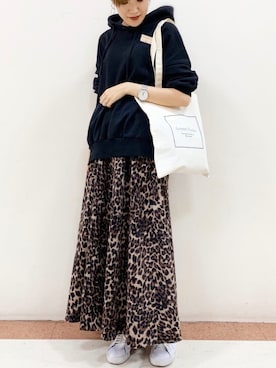 「Green　Parks（グリーンパークス）の裏毛ボリュームパーカー＊（パーカー）」を使った、Shioriさん（レディース・160cm）の秋コーディネート