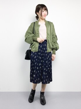 「cepo（セポ）のアイテム（MA-1）」を使った、まるさん（レディース・161cm）の冬コーディネート