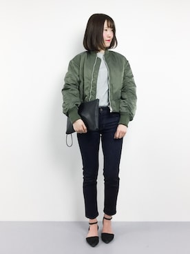 「Mila Owen（ミラオーウェン）のアイテム（MA-1）」を使った、まるさん（レディース・161cm）の春コーディネート