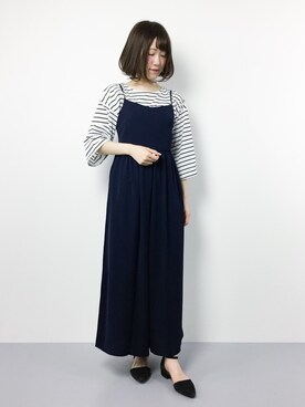 「earth music&ecology（アースミュージックアンドエコロジー）のアイテム（つなぎ/オールインワン）」を使った、まるさん（レディース・161cm）の春コーディネート