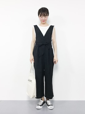 「MODE ROBE（モードローブ）のアイテム（つなぎ/オールインワン）」を使った、まるさん（レディース・161cm）の夏コーディネート