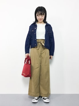 「ジャックパーセル」｜「アイテム（デニムジャケット）」を使った、まるさん（レディース・161cm）の秋コーディネート
