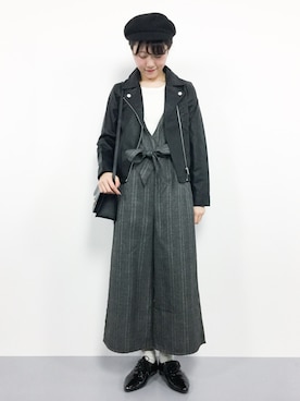 「ドレスシューズ」｜「アイテム（つなぎ/オールインワン）」を使った、まるさん（レディース・161cm）の秋コーディネート